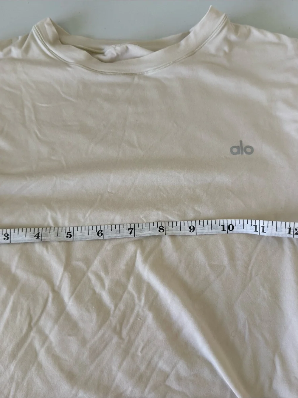ALO Yoga Short Sleeve Crew Tee small